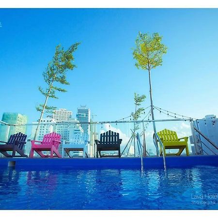 Lava Hotel На Транг Екстериор снимка