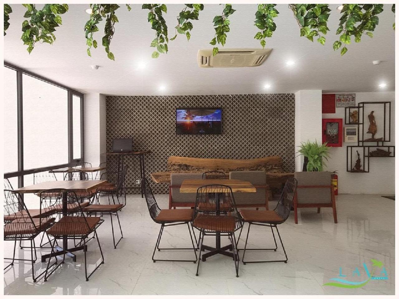 Lava Hotel На Транг Екстериор снимка