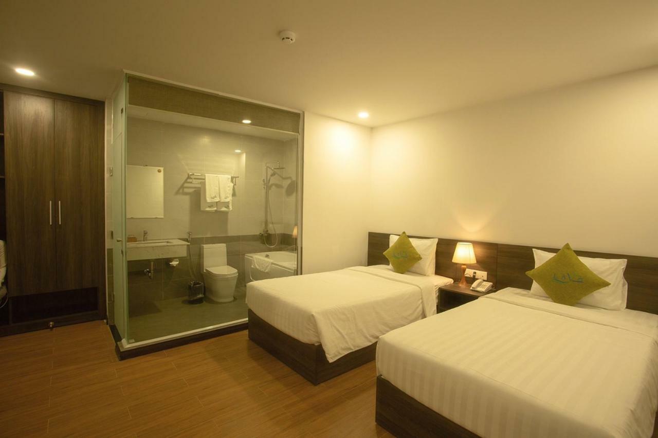 Lava Hotel На Транг Екстериор снимка