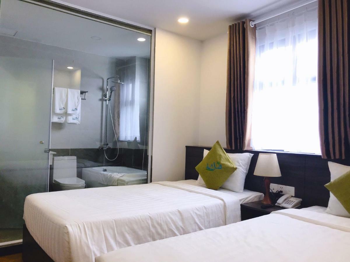 Lava Hotel На Транг Екстериор снимка